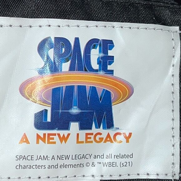 Members Only Space Jam Tune Squad Looney Tunes Puffer Jacket Boys 14-16 - Picture 3 of 9